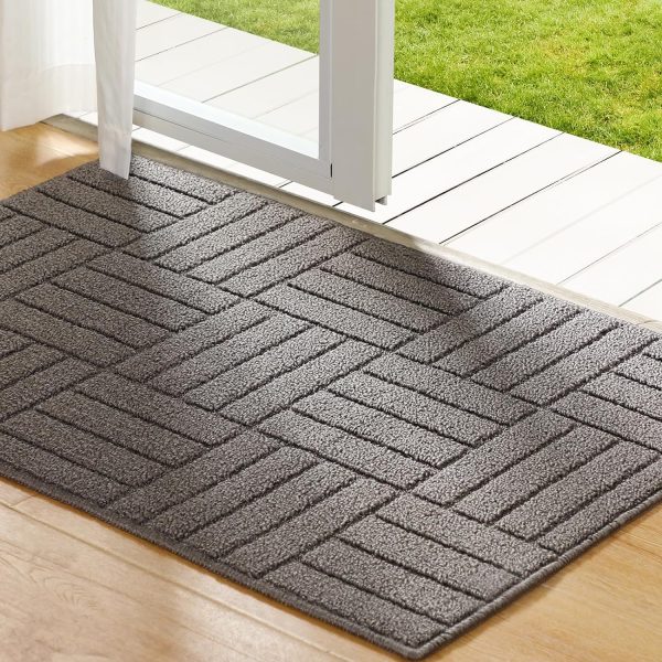 Door Mat - Non-Slip & Absorbent | Dark Gray Line Pattern